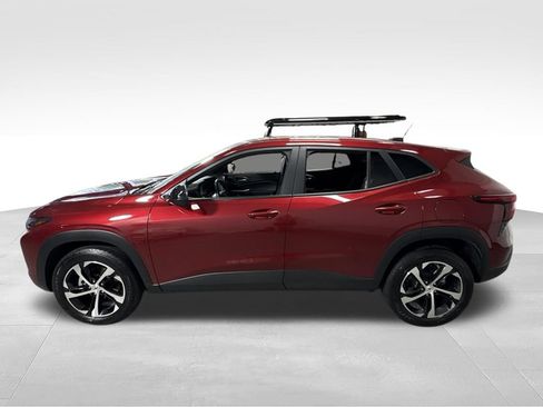 Used 2024 Chevrolet Trax RS w/ Driver Confidence Package FWD image 6