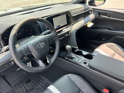 Used 2026 Toyota Camry SE w/ Convenience Package FWD image 21