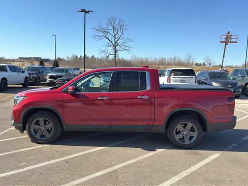 Used 2023 Honda Ridgeline RTL-E image 2