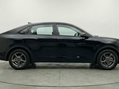 Used 2025 Kia K4 LXS image 11