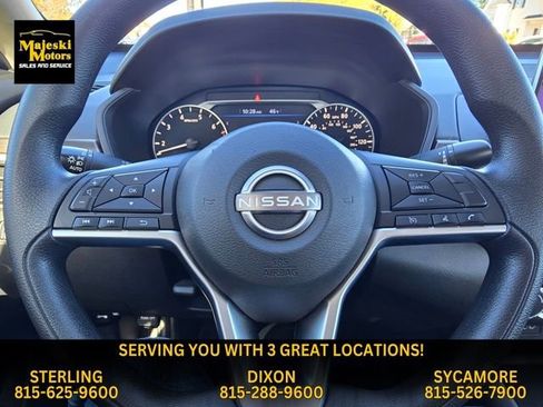 Used 2024 Nissan Altima 2.5 SV image 34