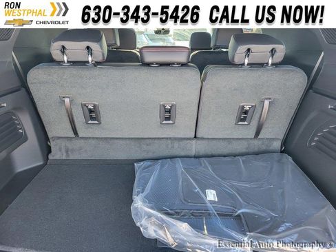 New 2026 Chevrolet Traverse Z71 w/ Driver Confidence Package image 18