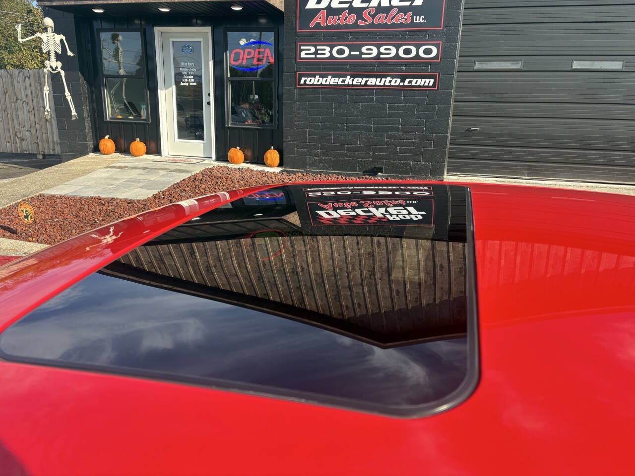 Used 2022 Dodge Challenger R/T w/ Plus Package RWD image 16