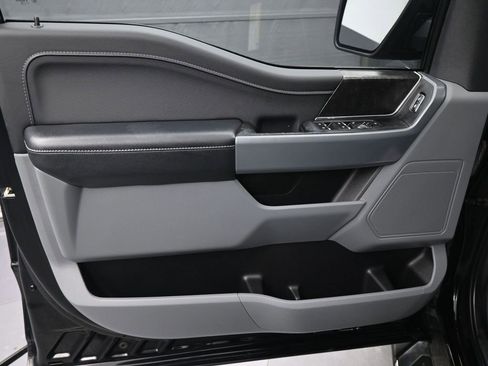 Used 2022 Ford F150 XLT w/ Equipment Group 302A High image 14