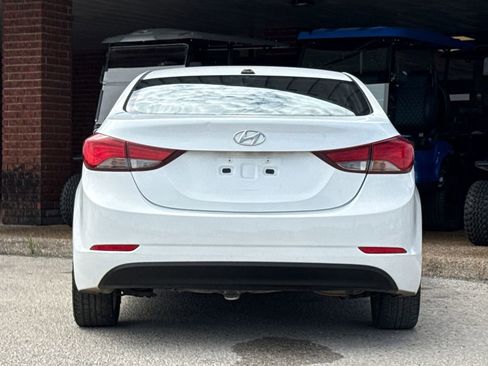 Used 2016 Hyundai Elantra SE FWD image 6