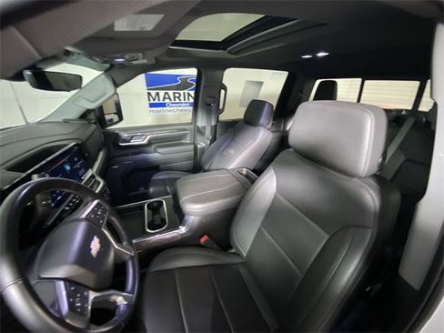 Certified 2024 Chevrolet Silverado 2500 LTZ w/ LTZ Convenience Package image 24