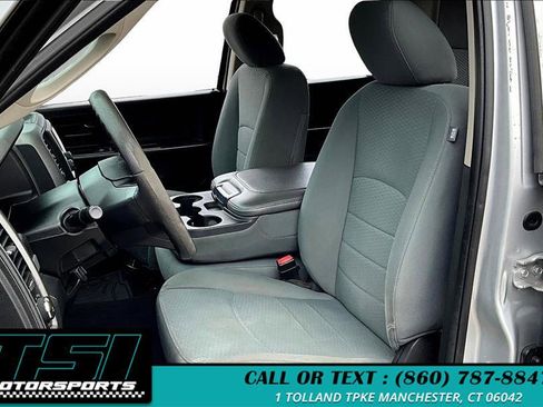 Used 2018 RAM 1500 Express w/ Express Value Package image 26