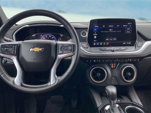 Used 2023 Chevrolet Blazer Premier w/ Driver Confidence II Package image 9