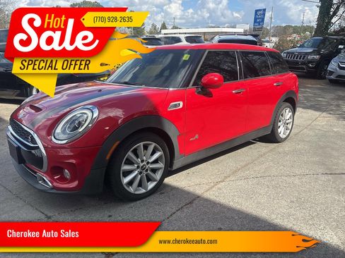 Used 2019 MINI Cooper Clubman S image 1