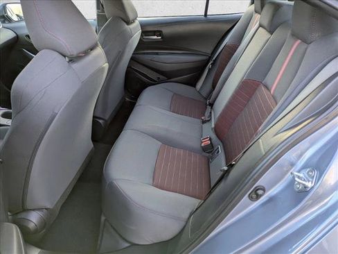 Used 2023 Toyota Corolla SE image 18