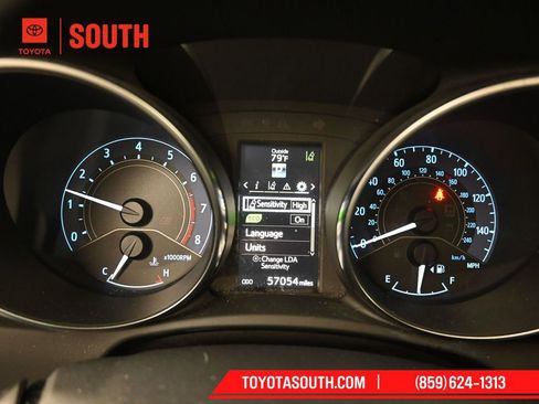 Used 2017 Toyota Corolla iM image 12