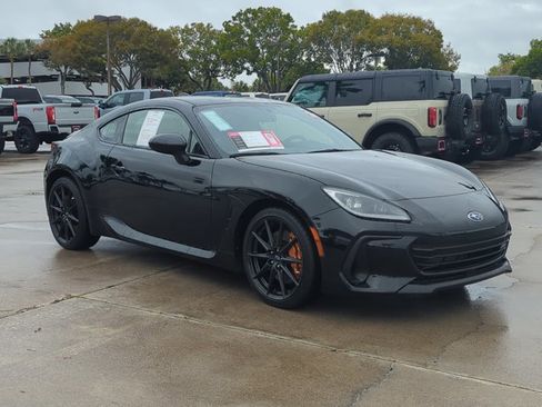 Used 2024 Subaru BRZ tS image 3