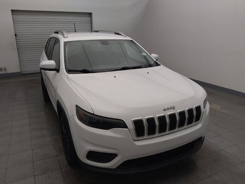 Used 2020 Jeep Cherokee Latitude FWD image 14