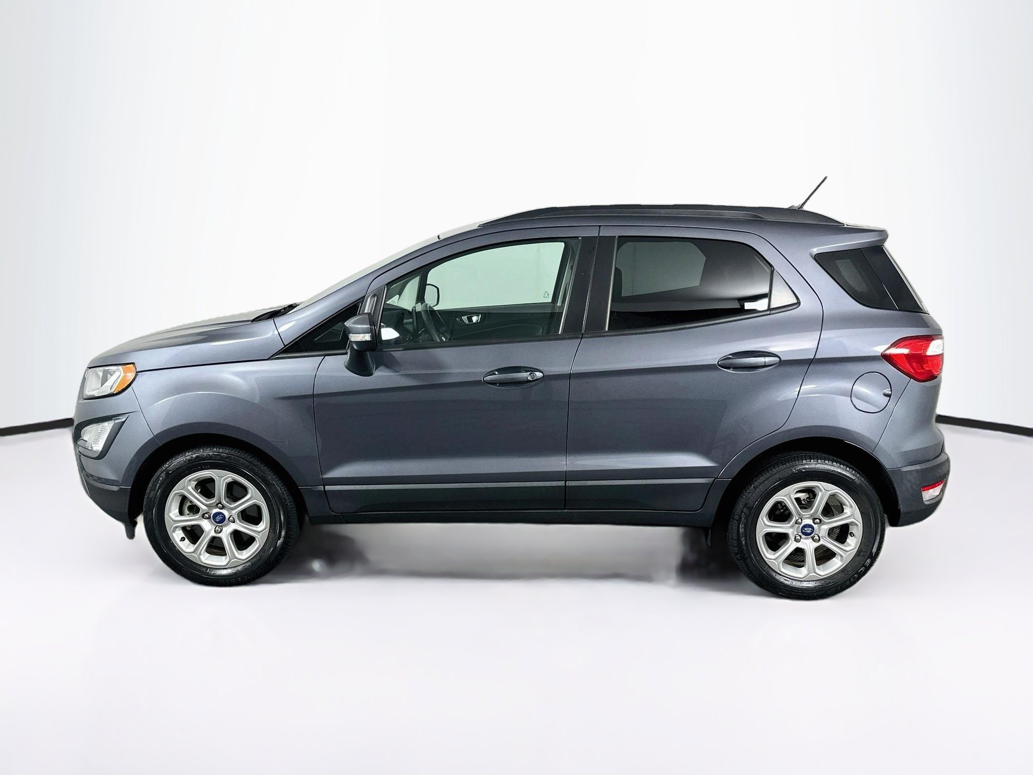 Used 2018 Ford EcoSport SE w/ SE Convenience Package FWD image 4
