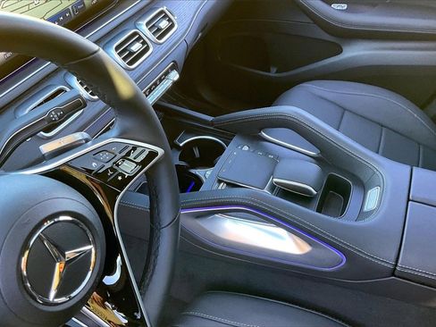 Used 2026 Mercedes-Benz GLE 450 4MATIC image 12