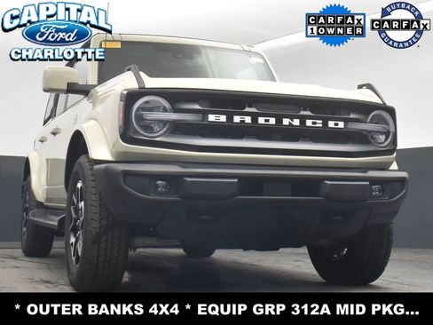 Used 2025 Ford Bronco Outer Banks image 19