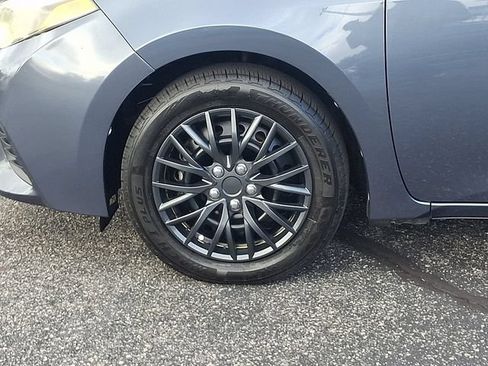 Used 2014 Toyota Corolla LE FWD image 8