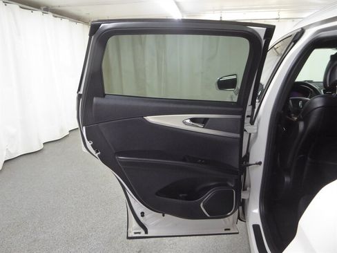 Used 2019 Lincoln Nautilus FWD image 26