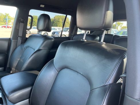 Used 2024 Nissan Armada SL w/ Midnight Edition Package AWD/4WD image 12