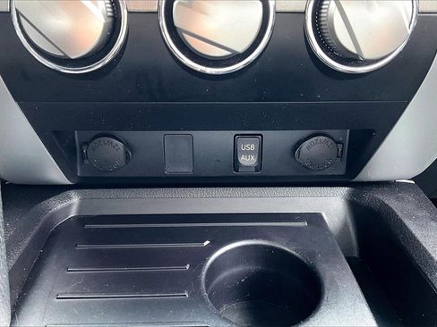Used 2015 Toyota Tundra SR5 image 33