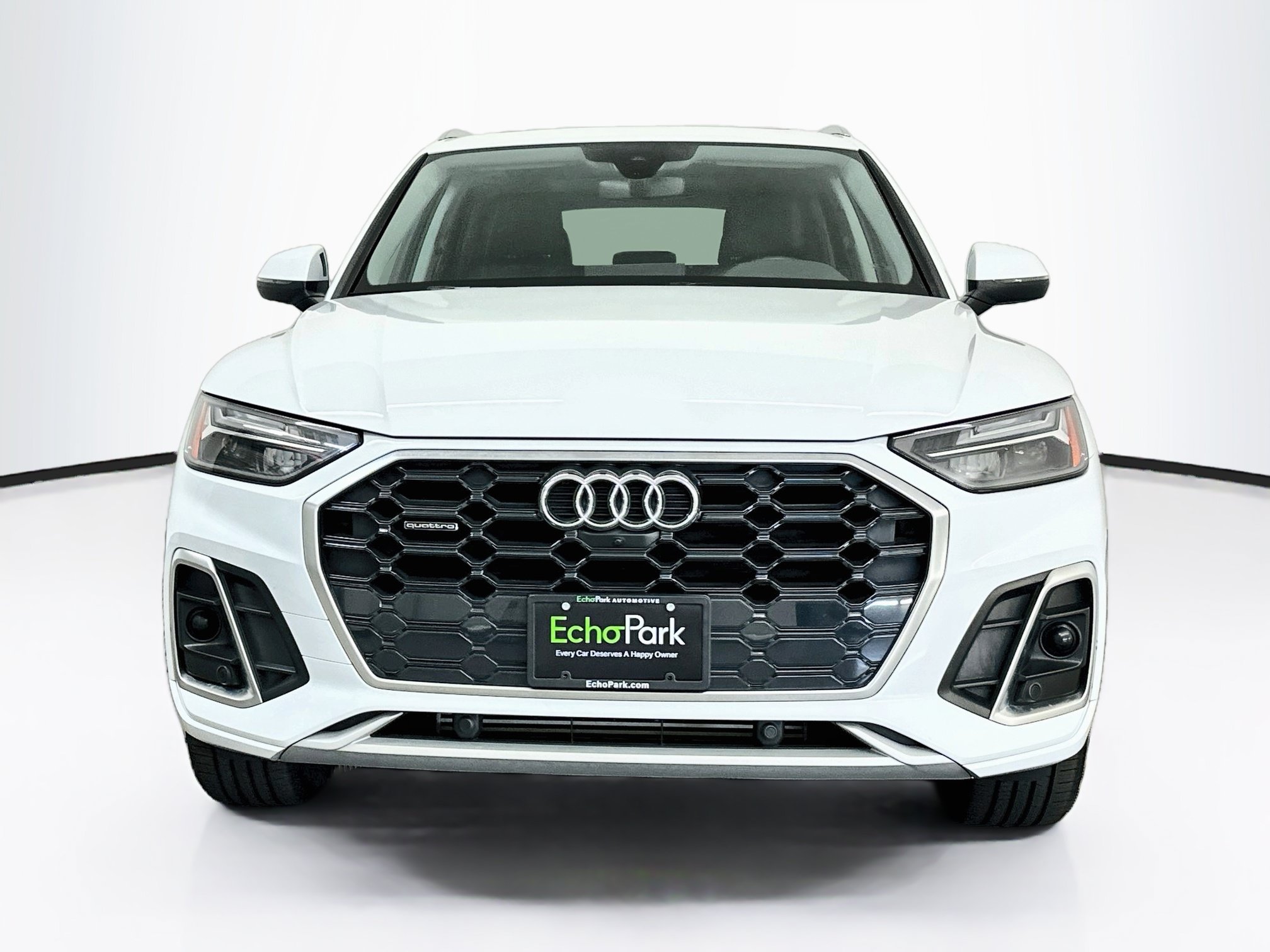 Used 2023 Audi Q5 2.0T Premium Plus w/ Premium Plus Package AWD/4WD image 2