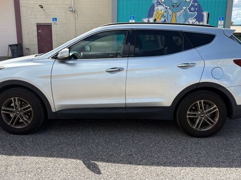 Used 2018 Hyundai Santa Fe Sport w/ 2.4L Value Package 02 image 6