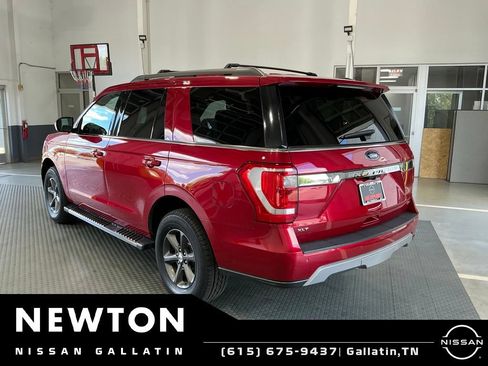 Used 2021 Ford Expedition XLT AWD/4WD image 5