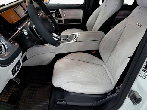 Used 2026 Mercedes-Benz G 63 AMG 4MATIC image 11