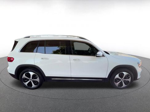 Used 2025 Mercedes-Benz GLB 250 image 16