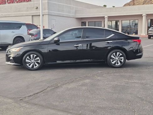Used 2020 Nissan Altima 2.5 S FWD image 3