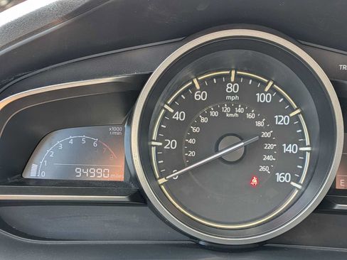 Used 2017 MAZDA MAZDA3 Touring FWD image 30