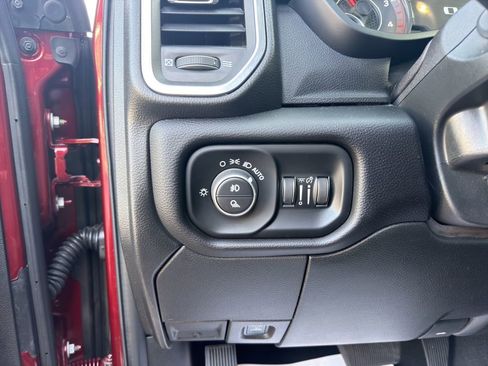 Used 2024 RAM 2500 Laramie w/ Chrome Bumper Package AWD/4WD image 22