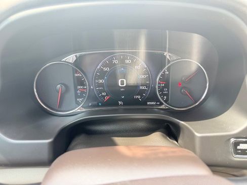 Used 2019 GMC Acadia Denali FWD image 21