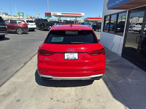Used 2022 Audi Q3 2.0T Premium Plus w/ Premium Plus Package AWD/4WD image 6