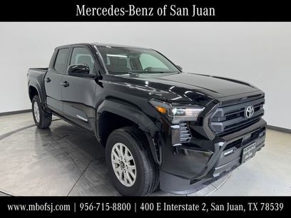 Used 2025 Toyota Tacoma SR5