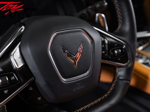 Used 2022 Chevrolet Corvette Stingray Preferred Cpe w/ Z51 Performance Package RWD image 39