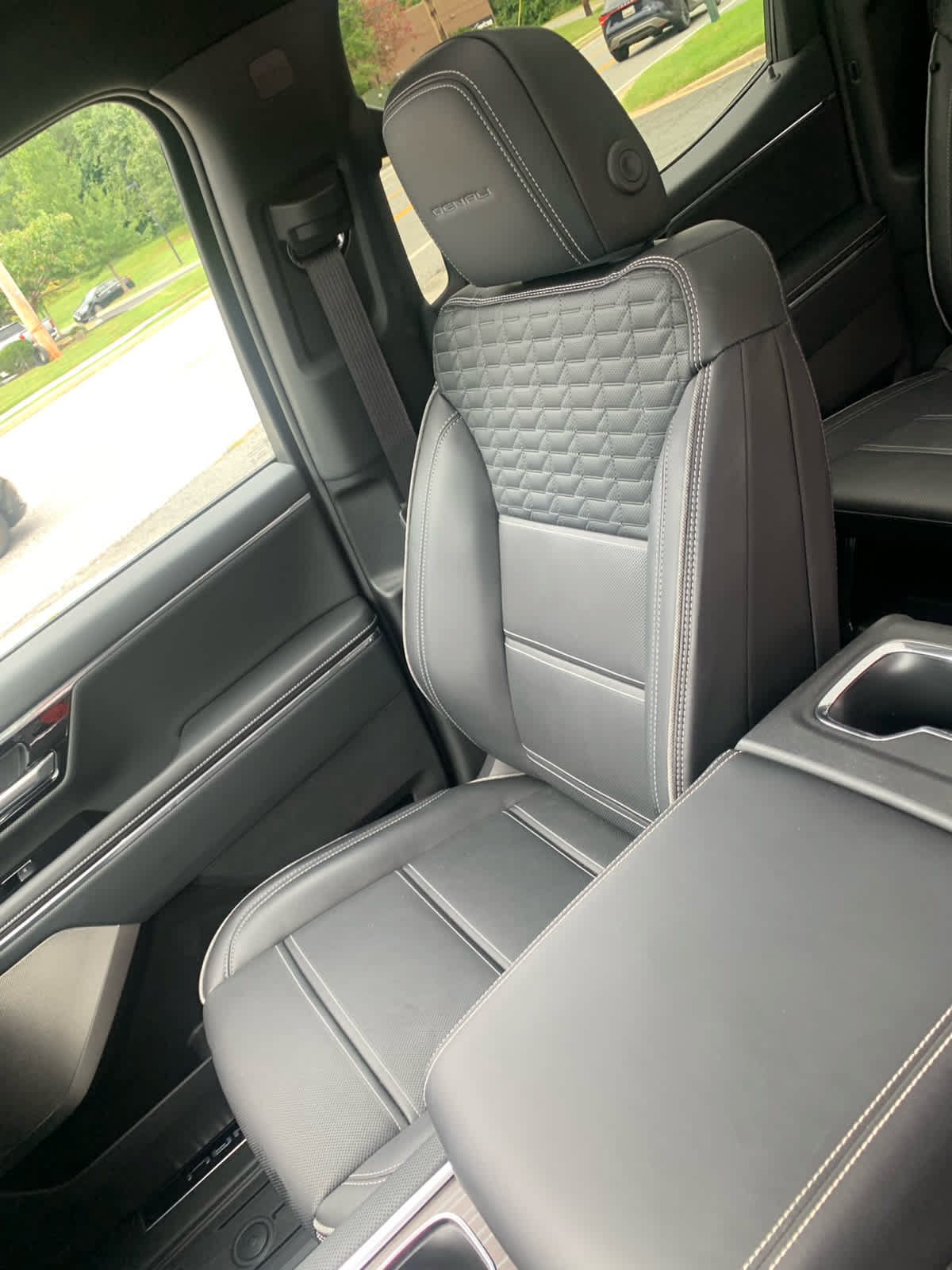 Used 2026 GMC Sierra EV Denali AWD/4WD image 20