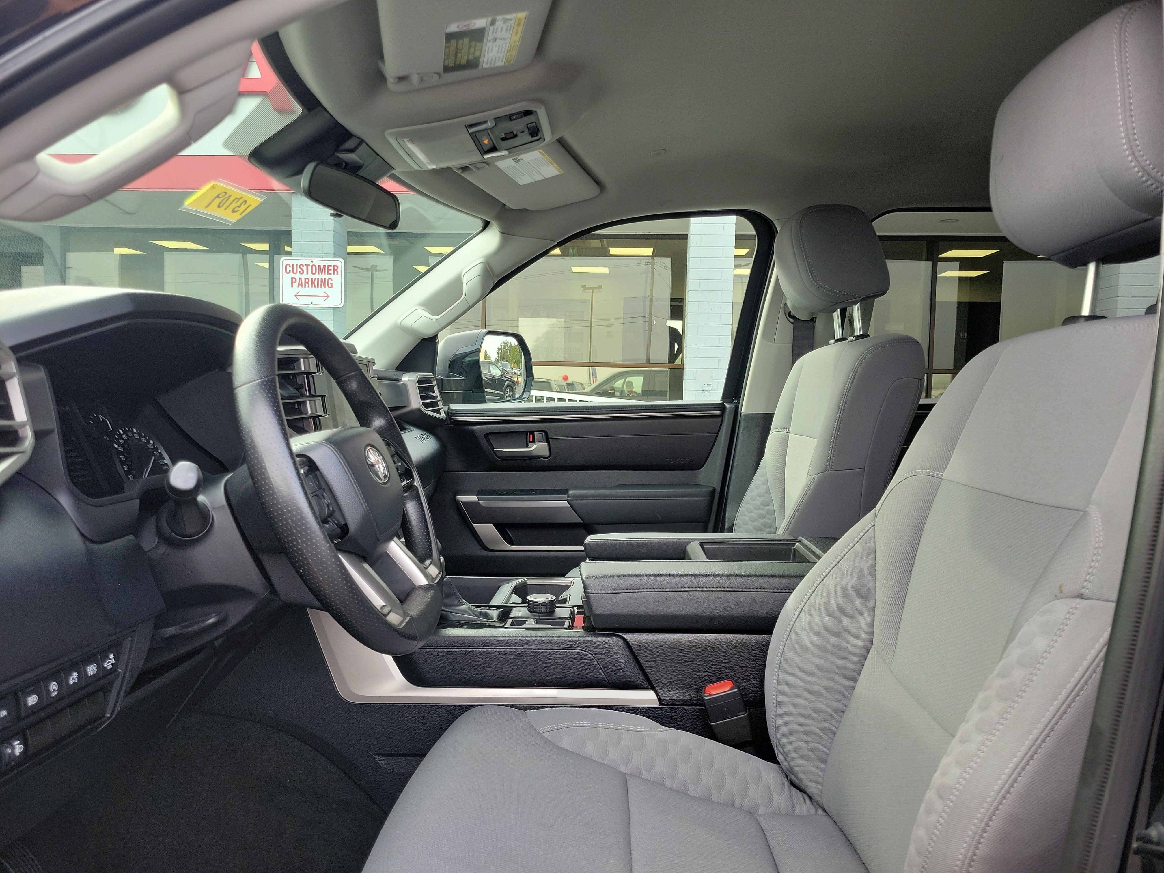 Used 2023 Toyota Tundra SR5 w/ SR5 Convenience Package AWD/4WD image 15