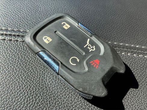 Used 2021 GMC Terrain SLT image 36