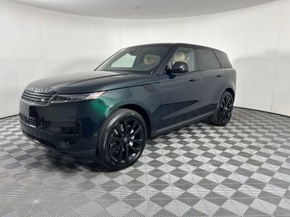 New 2025 Land Rover Range Rover Sport SE