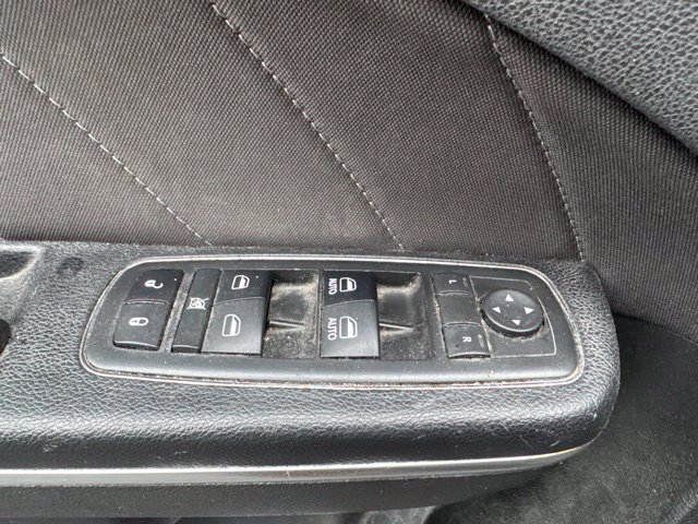 Used 2018 Dodge Charger R/T RWD image 16