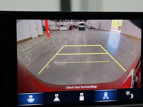 Used 2022 Acura MDX A-Spec image 6