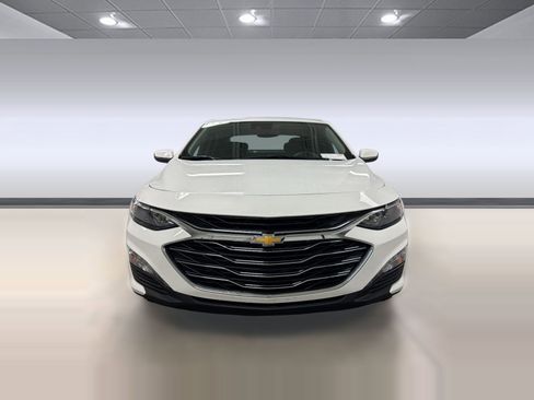 Used 2025 Chevrolet Malibu LT FWD image 5