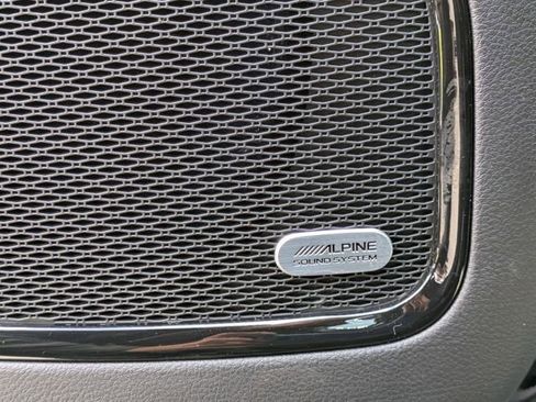 New 2026 Jeep Compass Latitude image 21