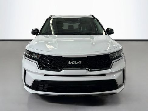 Used 2023 Kia Sorento S FWD image 2