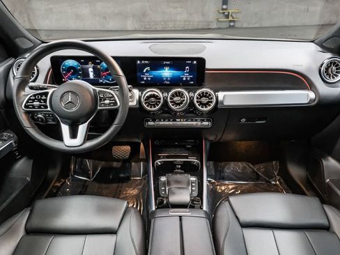 Certified 2022 Mercedes-Benz GLB 250 image 15