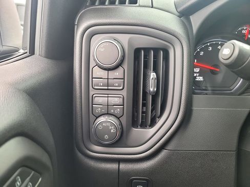 New 2026 Chevrolet Silverado 1500 W/T w/ WT Value Package image 18