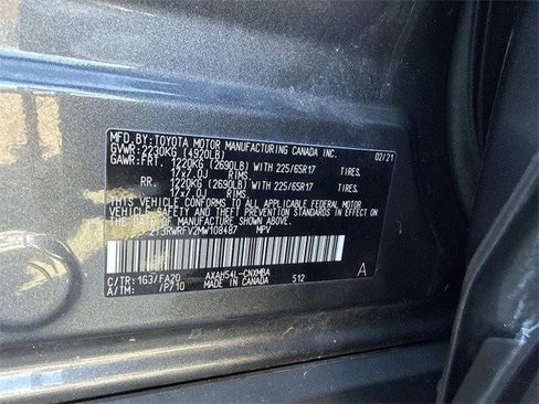 Used 2021 Toyota RAV4 XLE image 29