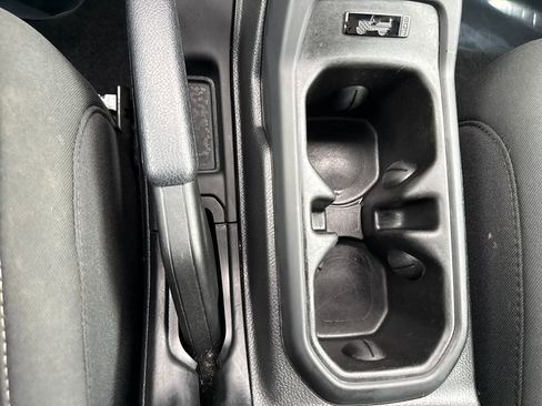 Used 2021 Jeep Wrangler Unlimited Sahara image 24