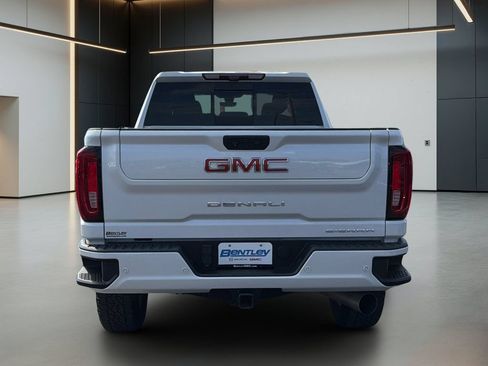 Used 2023 GMC Sierra 2500 Denali w/ Denali Ultimate Package AWD/4WD image 5